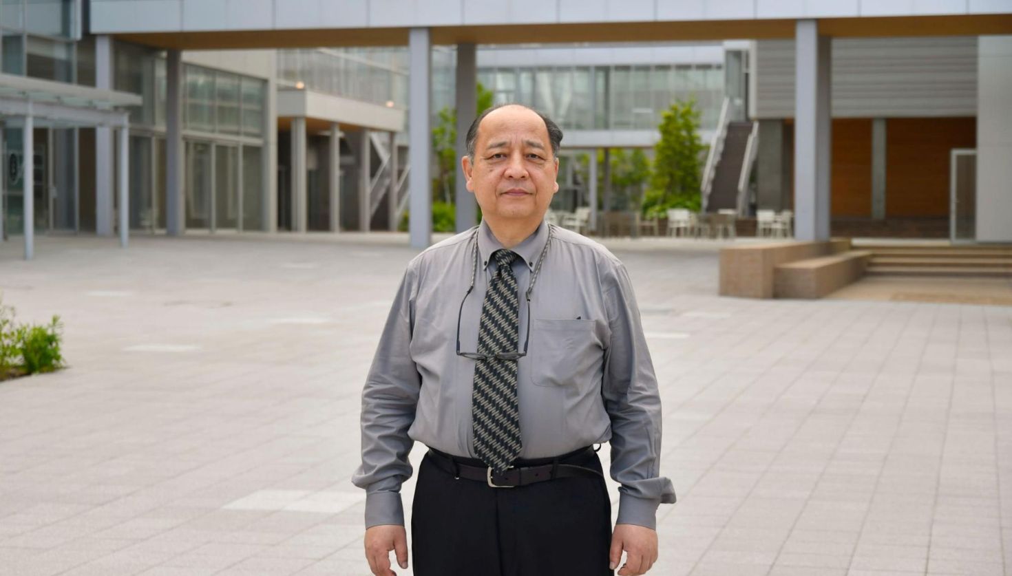 手で考え、心でつくる  金沢美術工芸大学・山村慎哉学長インタビュー